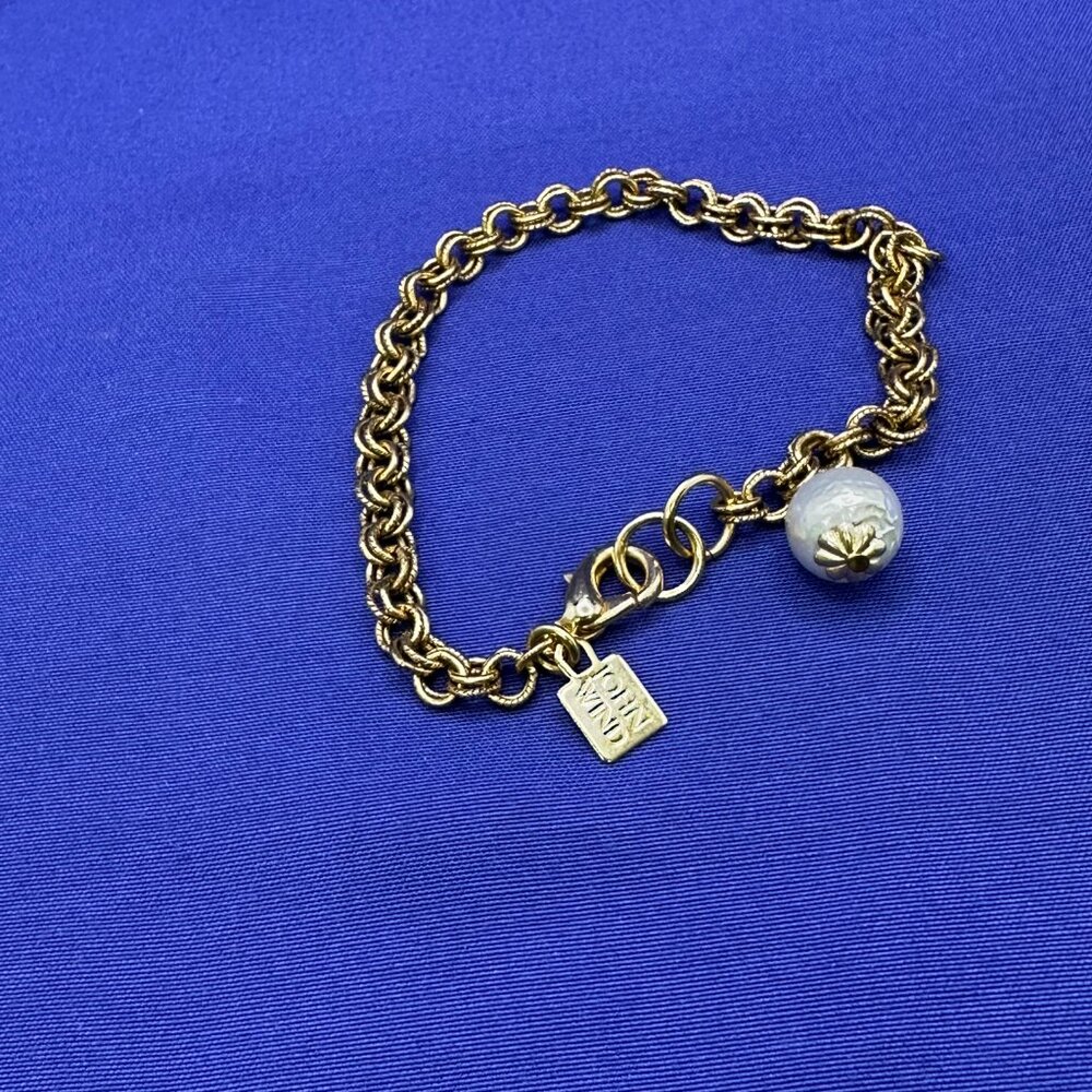 Gold John Wind Chain Bracelet with Cotton Ball Charm